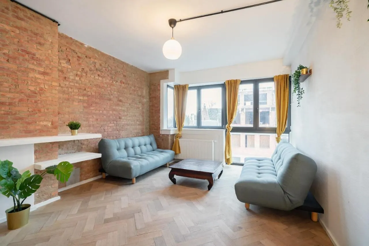 Charming And Spacious Antwerp City Center Apartments 0*,