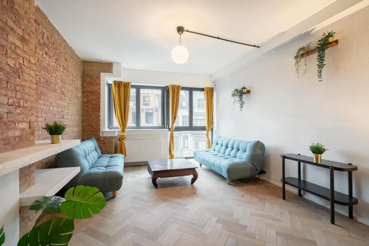 Charming And Spacious Antwerp City Center Apartments